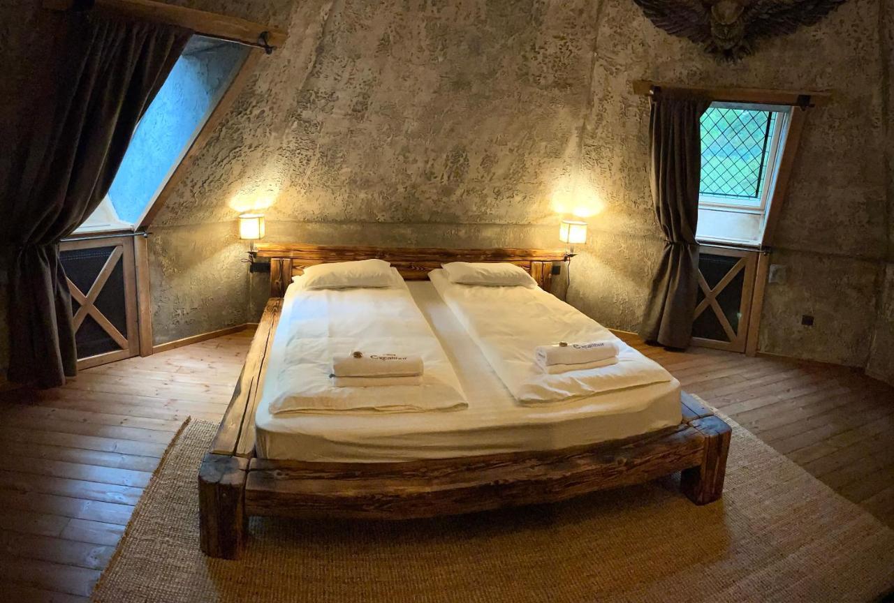 Hotel Excalibur Minihotel 4*